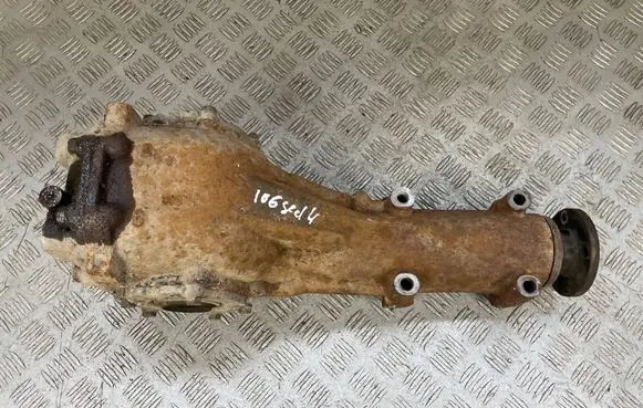 Subaru Impreza II Rear differential 27011AA660