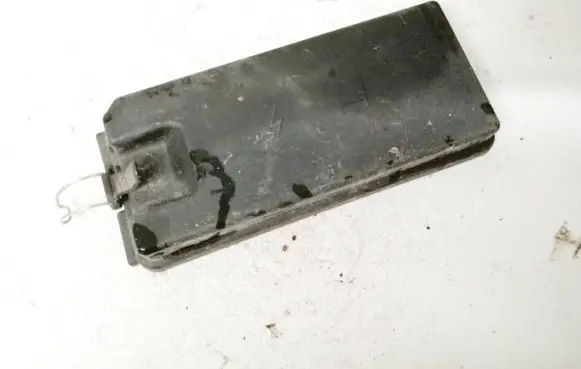 Mercedes-Benz R W251 Fuse box cover 1645400182