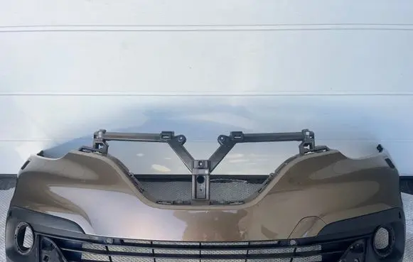 Renault Kadjar Front bumper 6202266