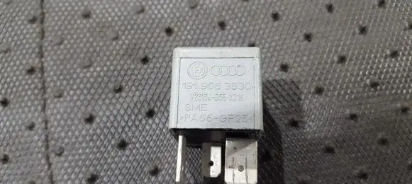 Volkswagen Polo IV 9N3 Other relay 191906383C V23134-B55-X216