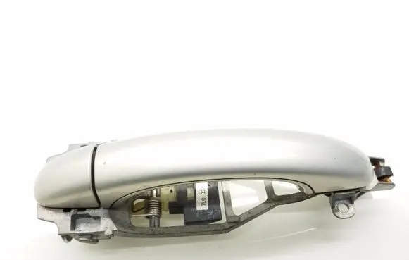 Volkswagen Touareg I Front door exterior handle 7L0837886E