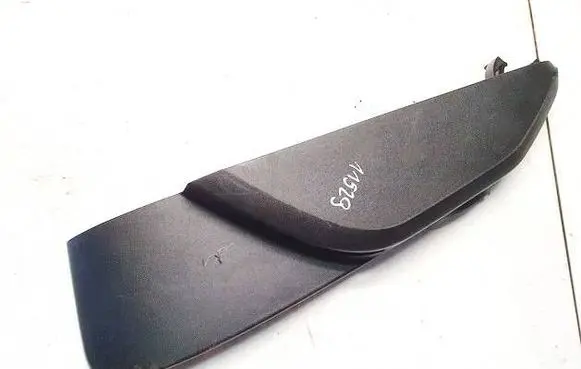 Volvo V40 Rear seat side bottom trim 08686059