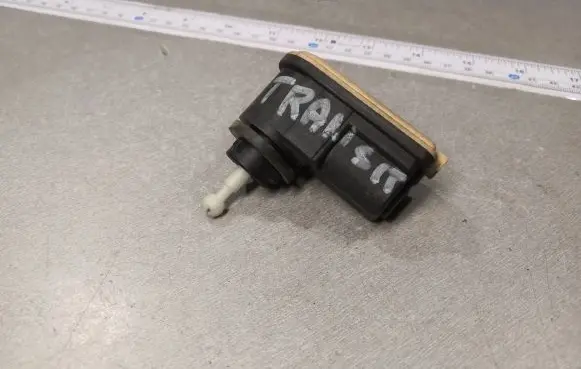 Ford Transit Headlight level adjustment motor YC1X13K198AA