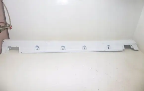 Mercedes-Benz ML AMG W166 Sill A1666980754
