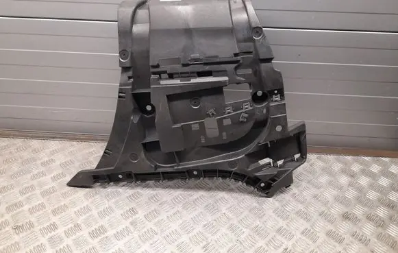 BMW 7 G11 G12 Rear bumper mounting bracket 21754011