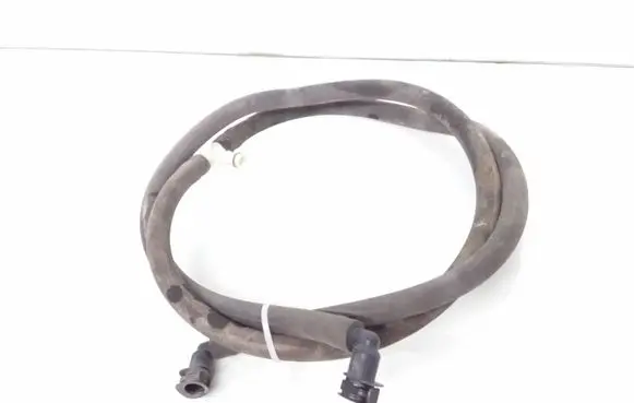 Volvo XC90 Headlight washer hose/pipe 