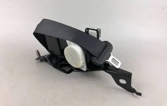 Subaru Forester SJ Rear seatbelt 1098228 E40642032