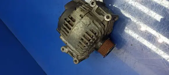 Mercedes-Benz C W204 Generator/alternator A0009060401 TG150182 2612243B