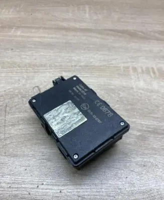 Audi A5 8T 8F Alarm control unit/module 10R030767