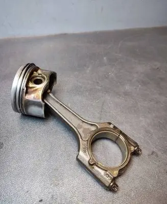 Skoda Superb B8 (3V) Piston with connecting rod 06K107065 06H198401