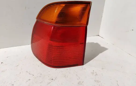 BMW 5 E39 Rear/tail lights 8371324