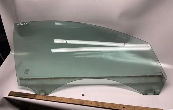 Volvo V50 Rear door window glass 43R001105 E000186 DOT57M20AS2