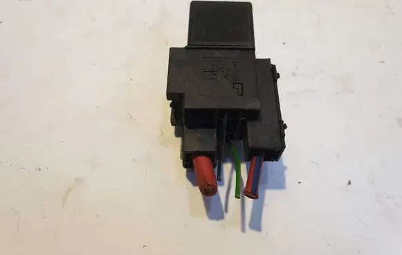 BMW 5 E39 Other relay 61368350358