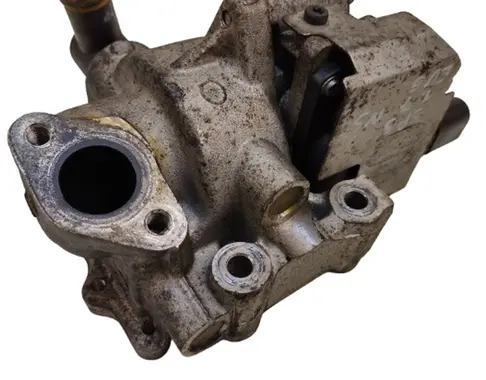 KIA Sportage EGR valve 284102A600