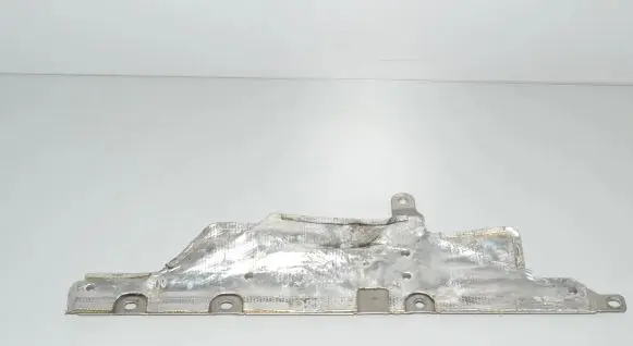 BMW X7 G07 Heat shield in engine bay 8575409 11128575409