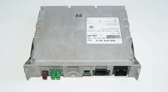 Volkswagen PASSAT B8 Other control units/modules 8V0919191E