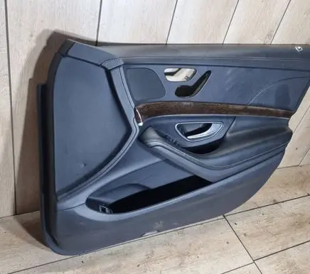 Mercedes-Benz S W222 Front door card panel trim A2227270190