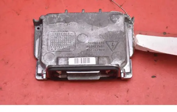 Jeep Grand Cherokee Voltage converter/converter module 89034934