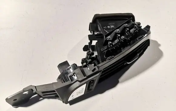 Cadillac ATS Dash center air vent grill