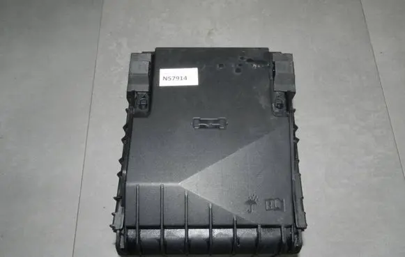 Volkswagen Eos Fuse box cover 1K0937132F 017180061 1K0937132G