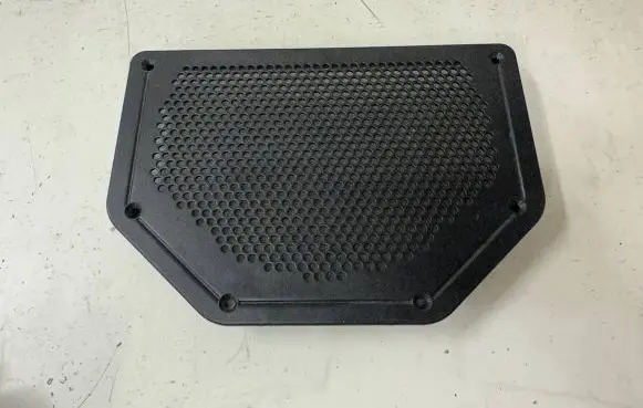 BMW 1 E81 E87 Side speaker trim/cover 6925328