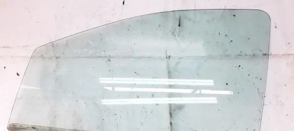Seat Alhambra (Mk1) Front door window glass four-door