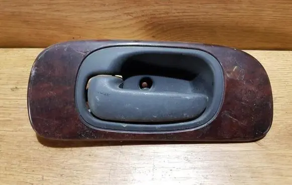 Chrysler Concorde Rear door interior handle