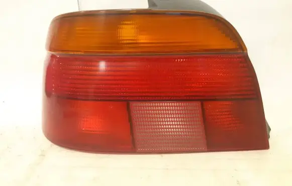 BMW 5 E39 Rear/tail lights 8358031