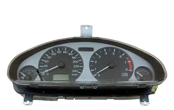Mitsubishi Carisma Speedometer (instrument cluster) OP0179001