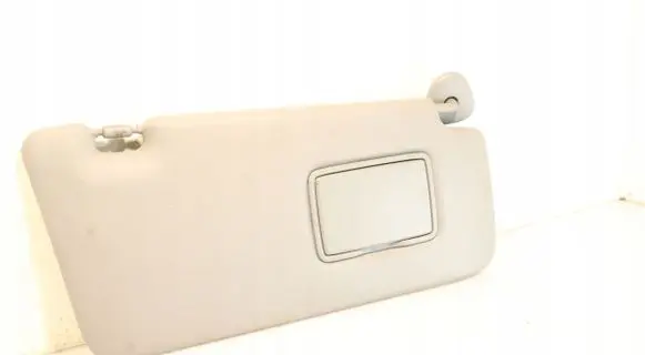 Honda CR-V Sun visor clip/hook/bracket 