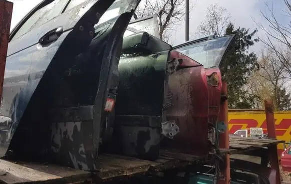 Volvo S40, V40 Front door PILKOS