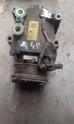 Ford Fiesta Air conditioning (A/C) compressor (pump) Ys4h19d629ac