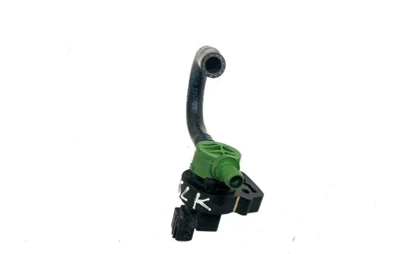 Mercedes-Benz SLK R171 Turbo solenoid valve 0004703893 A1714761926