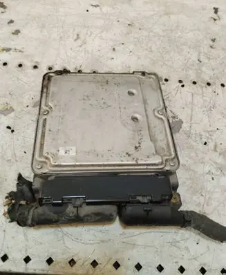 Volkswagen PASSAT B6 Engine control unit/module 03L907309 1039S30090 081015029