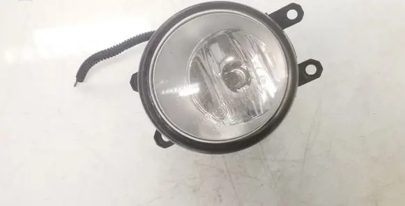 Toyota Avensis T250 Front fog light 812100D040 89210656