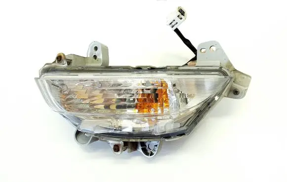 Mazda 3 II Front fog light BHN967290 K2442