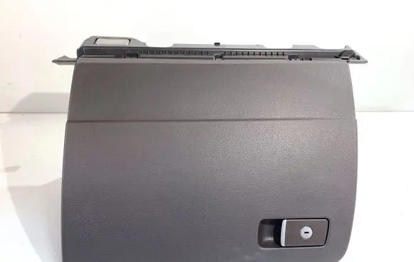 Volkswagen PASSAT B8 Glove box set 