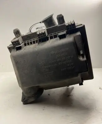 Volkswagen Transporter - Caravelle T4 Air filter box 074129601 074183B 074129607B