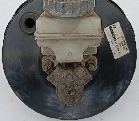 Opel Agila A Brake booster 0204021784