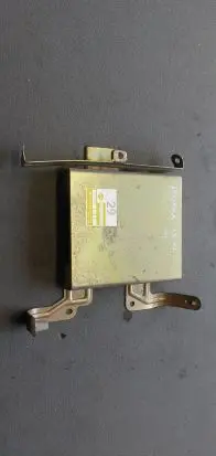 Nissan Primera Engine control unit/module 2260461J01 EDCN80