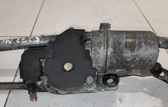 Mercedes-Benz ML W166 Wiper motor W000017806