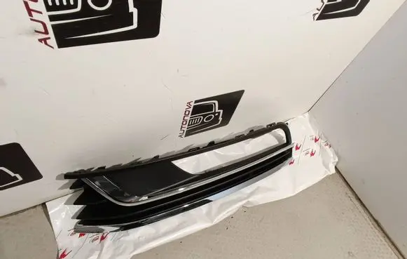 Volkswagen PASSAT B7 Front fog light trim/grill 3AA854661A 95D1277 3AA854661A9B9