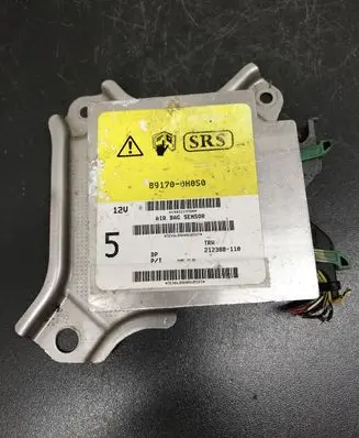 Toyota Aygo AB10 Airbag control unit/module 891700H050
