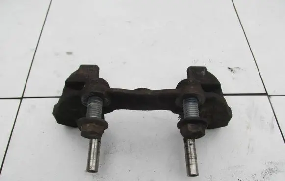 Ford Transit Front Brake Caliper Pad/Carrier 