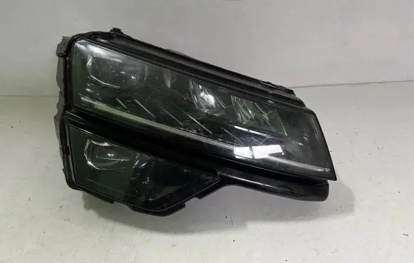 KIA Rio Headlight/headlamp