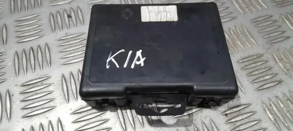 KIA Ceed Nuts/bolts 