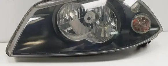 Seat Ibiza III (6L) Headlight/headlamp 6L1941023
