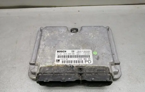 Opel Zafira A Engine control unit/module 24417169 0281010268