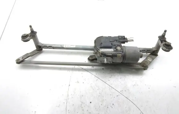 Skoda Octavia Mk2 (1Z) Front wiper linkage 1397220581