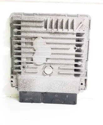 Volkswagen Touran II Engine control unit/module 03L906023NR 03L906023